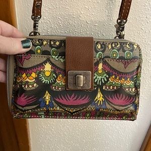 Sakroots cross body purse! Cell phone older.